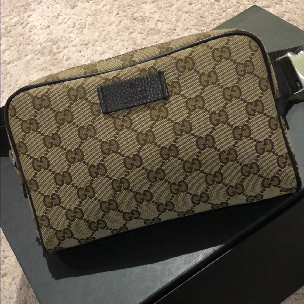Authentic Gucci belt bag